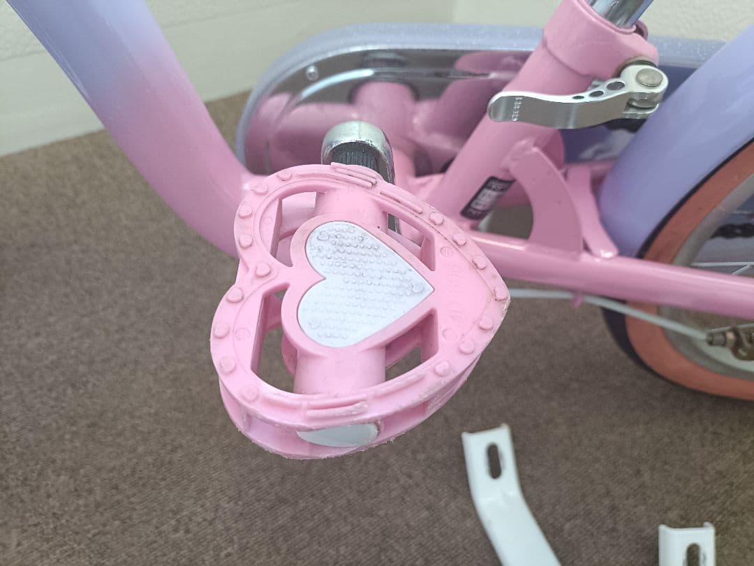 【札幌市中央区引取限定】16インチ 自転車 プリンセス ソフィア 補助輪あり