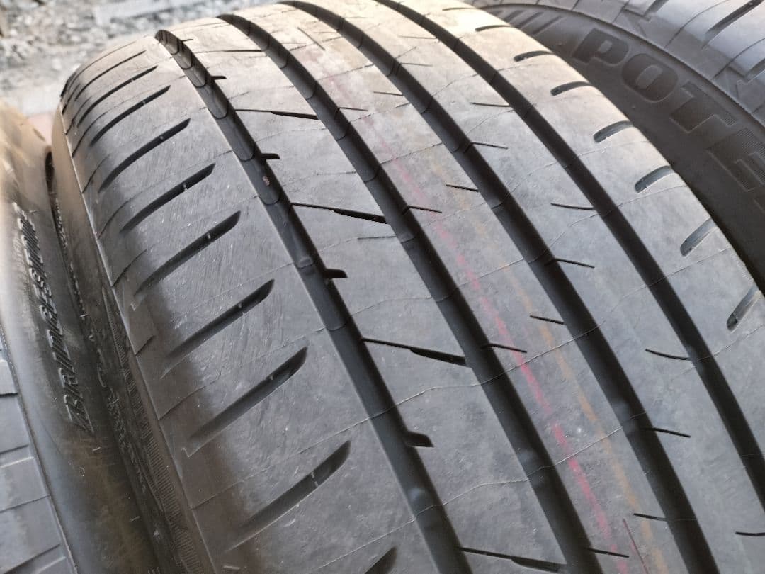 た*く様 25年製 新車外しタイヤ 235/40R19 265/35R19 各2