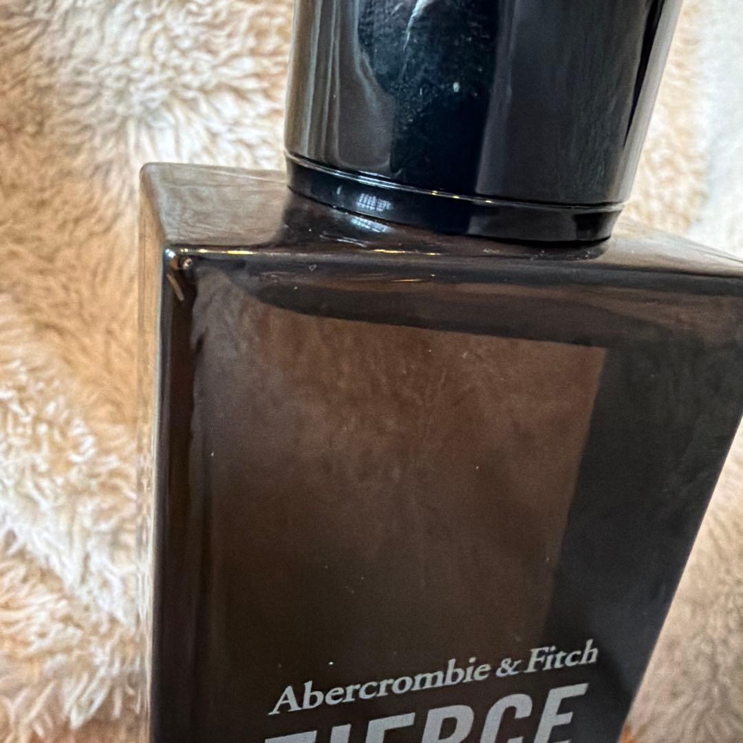 Abercrombie&Fitch 香水