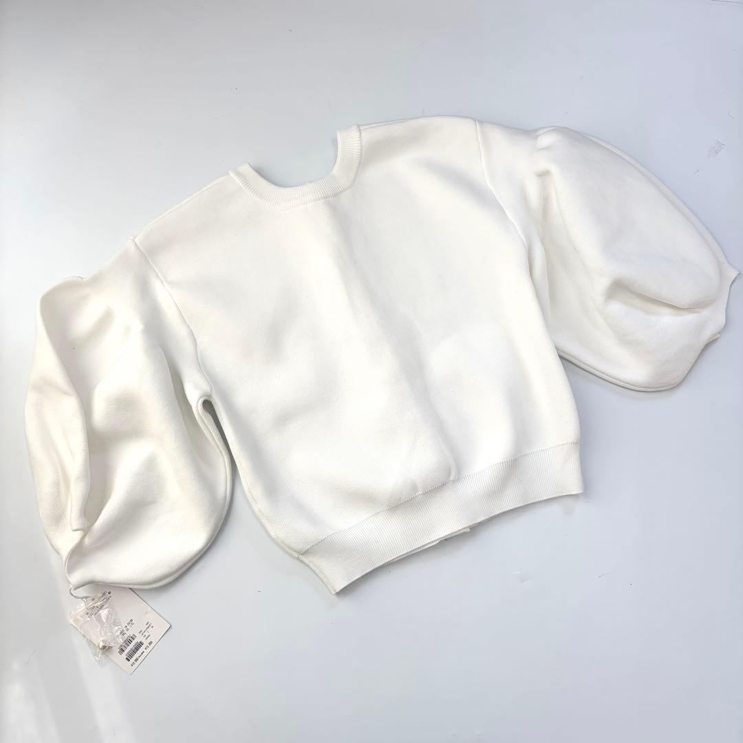 新品✨ラボティックボンボン　パールぽわんとスリーブニットカーディガン　白