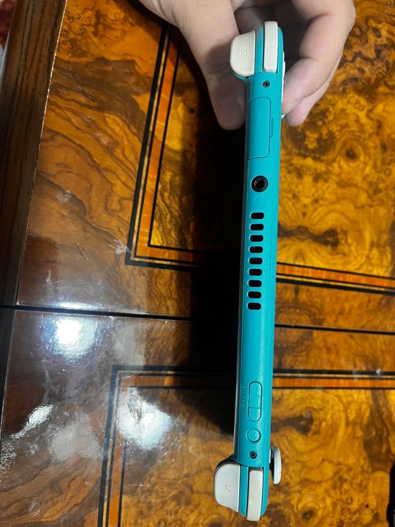 Nintendo Switchライトターコイズ　ジャンク品