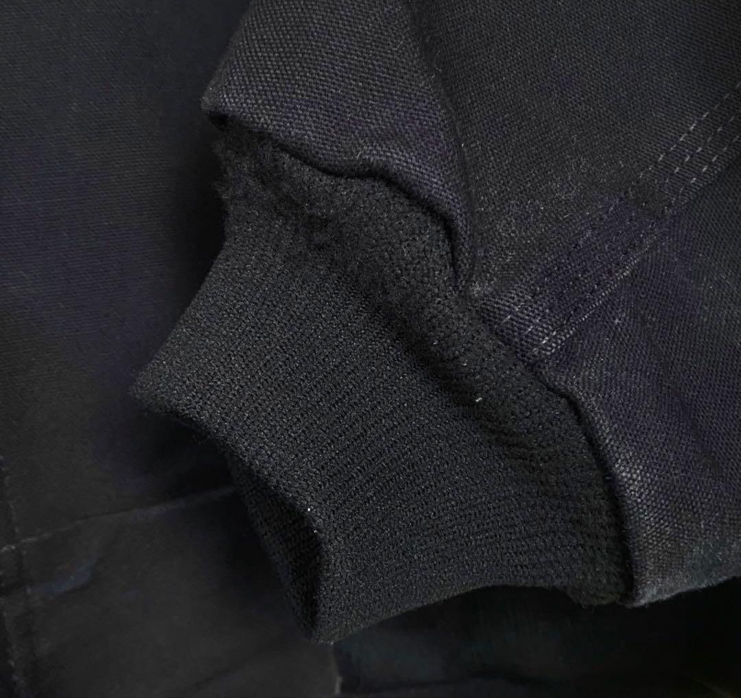 Carhartt ブラック フード付きジップアップ