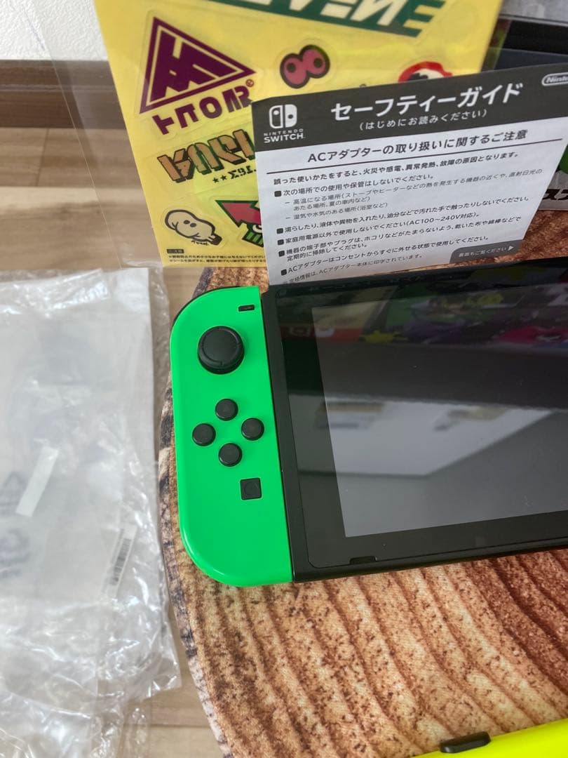 Nintendo Switch ニンテンドースイッチ本体　スプラトゥーンカラー