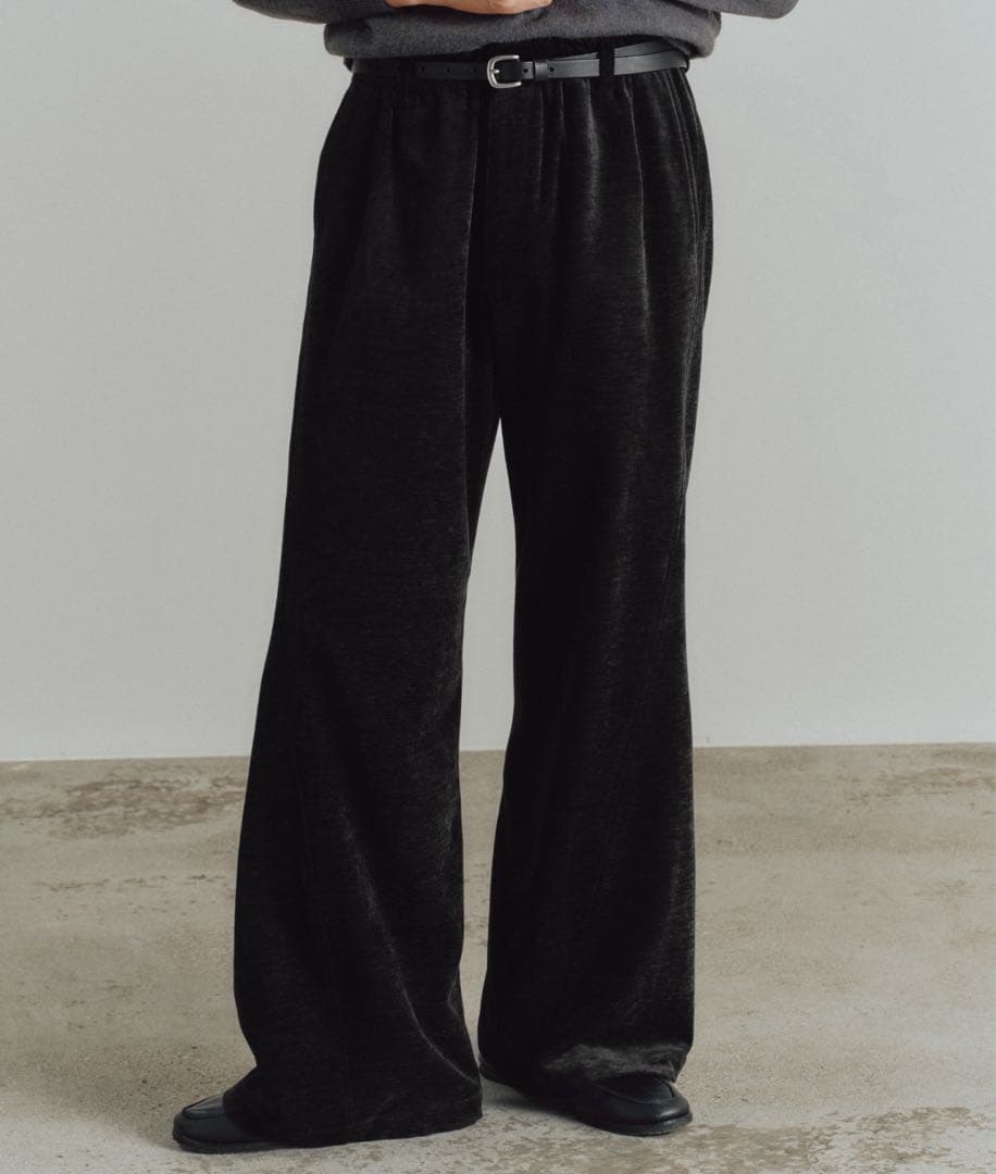 パンツ WASHED VELVET CURVE CUT WIDE PANTS