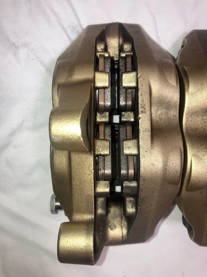 ハチハリ様ブレンボ　キャリパー　65mm