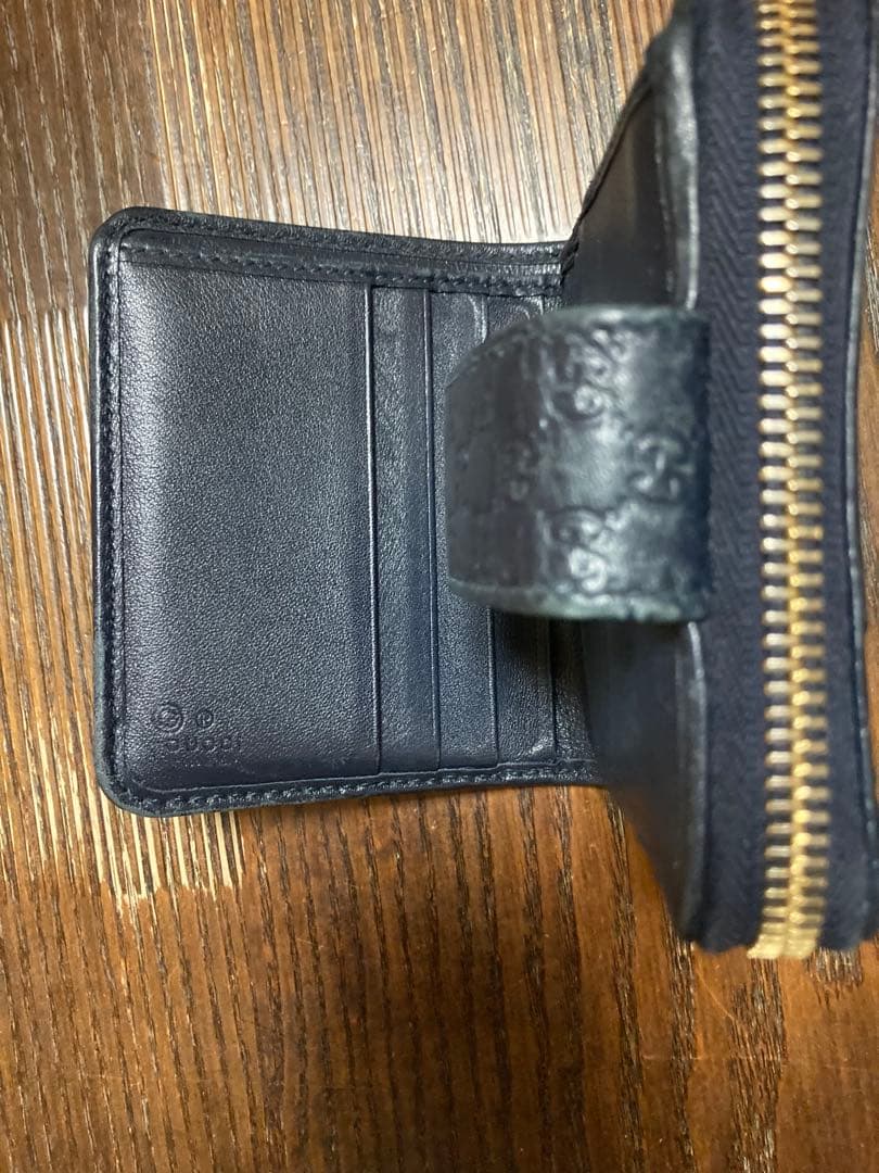 GUCCI GGパターン 二つ折り財布 ネイビー