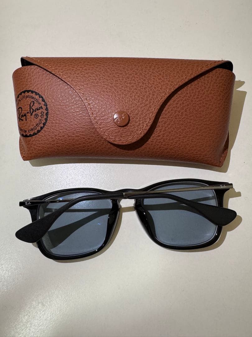 Ray-Ban RB4187F CHRIS サングラス ケース付き