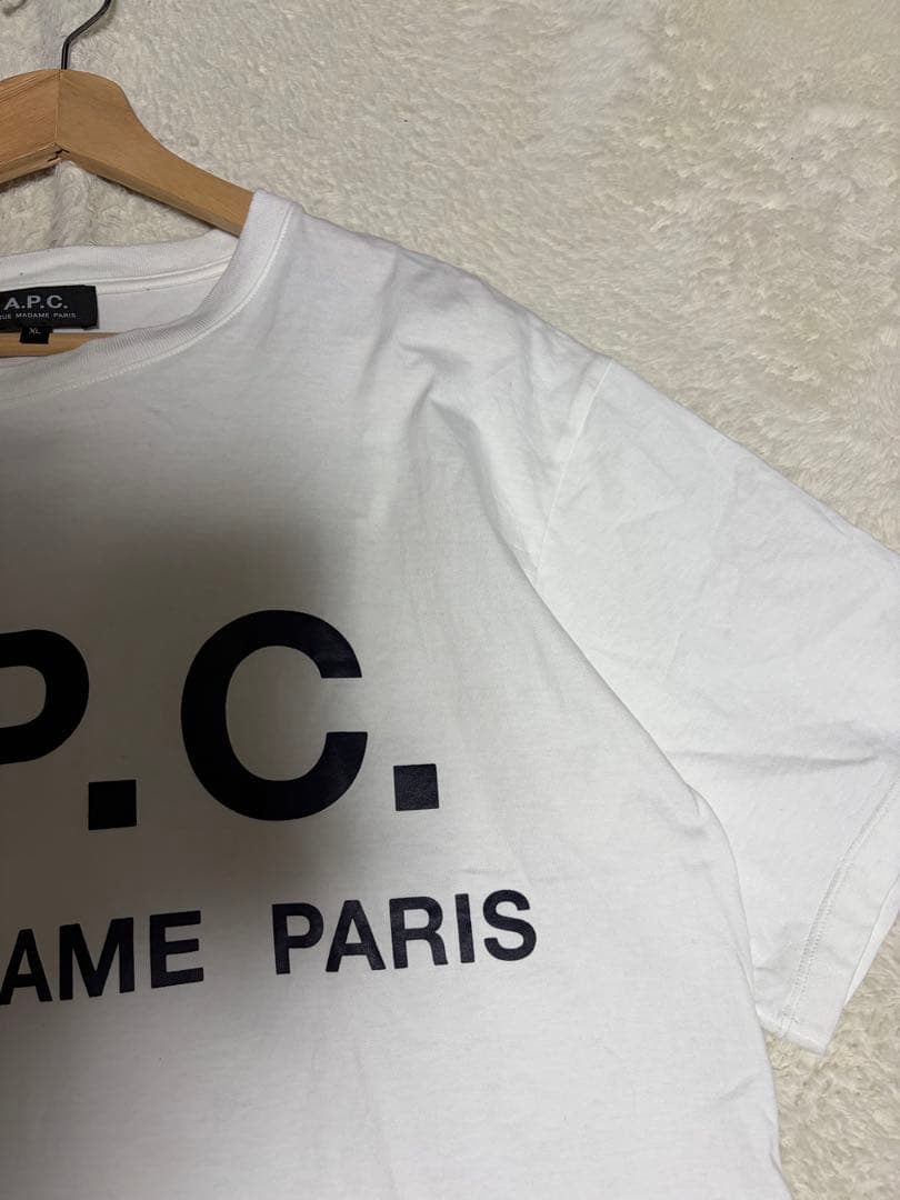 【A.P.C. / アーペーセー】別注 オーバーサイズ ロゴプリント Tシャツ