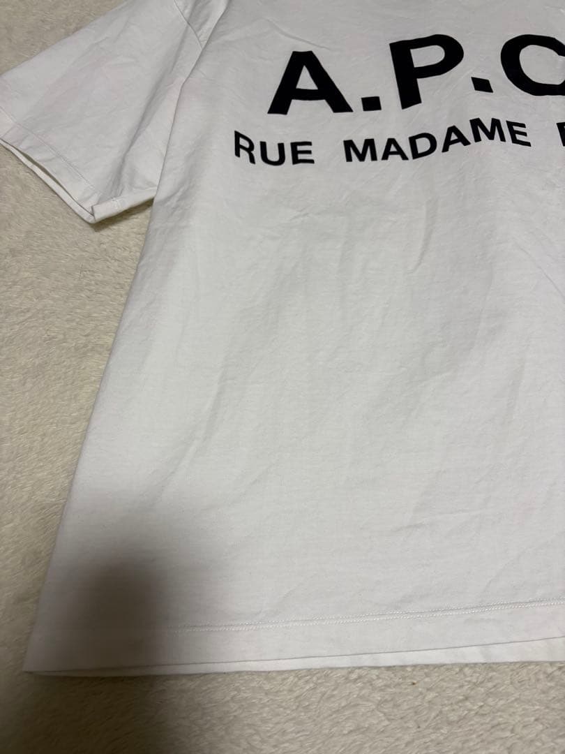 【A.P.C. / アーペーセー】別注 オーバーサイズ ロゴプリント Tシャツ