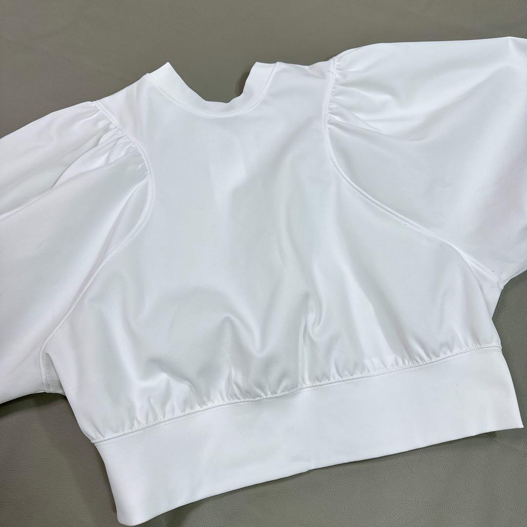 超美品୨୧アダムエロペ ダンボールカーディガン 着丈短め　白