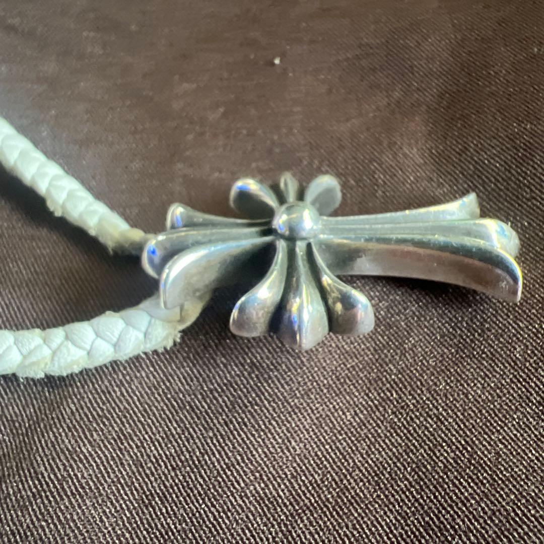 正規品　Chrome Hearts chクロスペンダント　白紐　　クロムハーツ