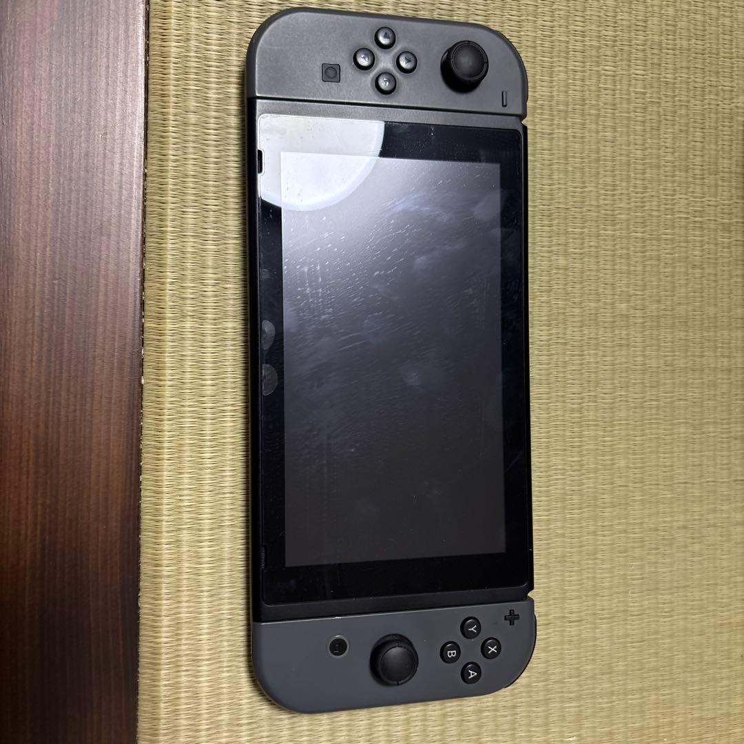Nintendo Switch グレー　本体　動作確認済み　すぐ使用出来ます！