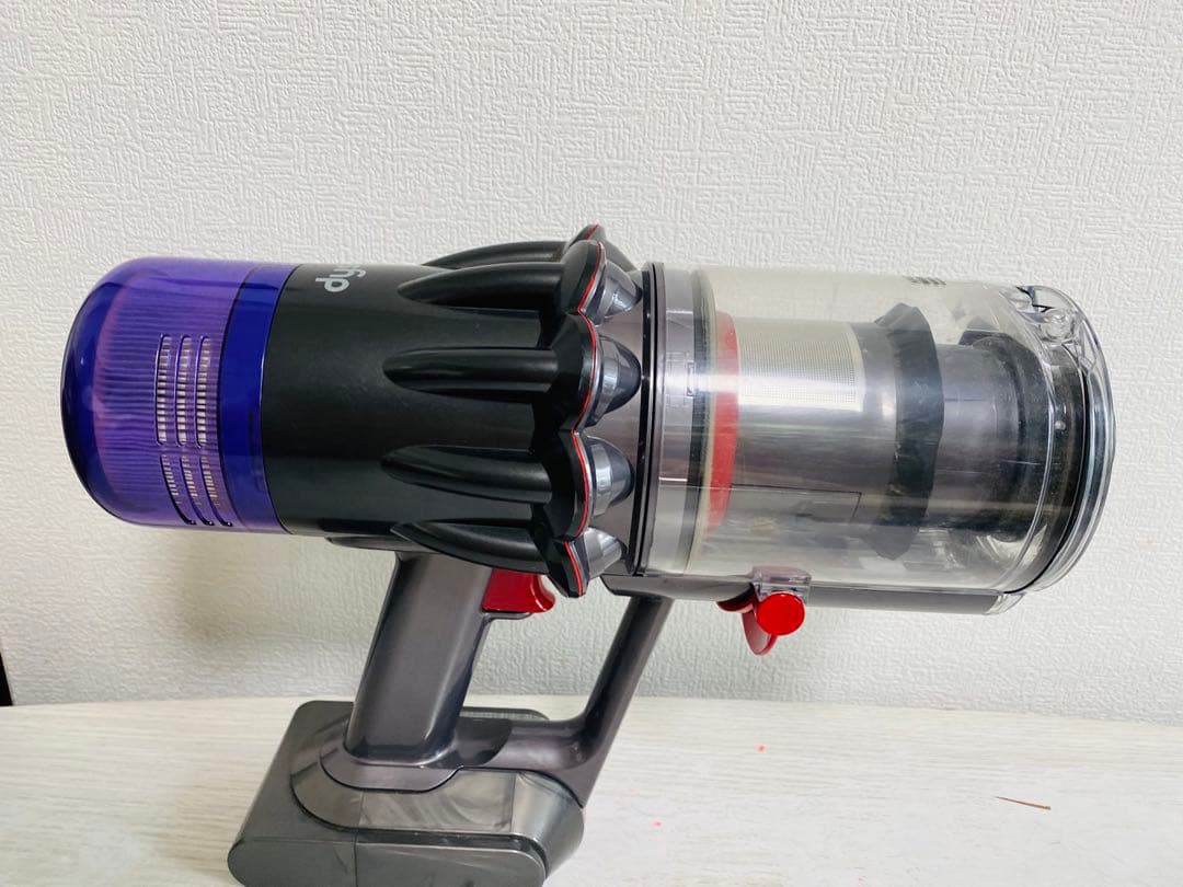 Dyson ハンディ掃除機 -SV18