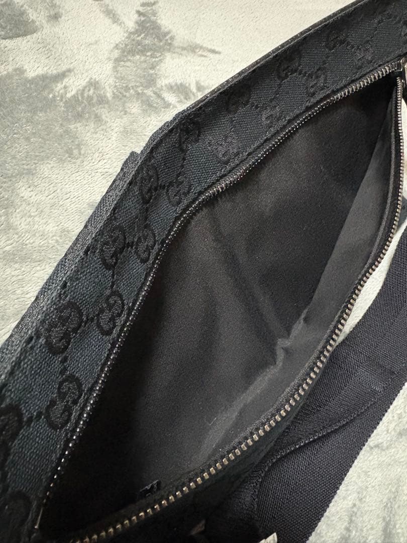 GUCCI ブラック キャンバス レザー ウエストバッグ