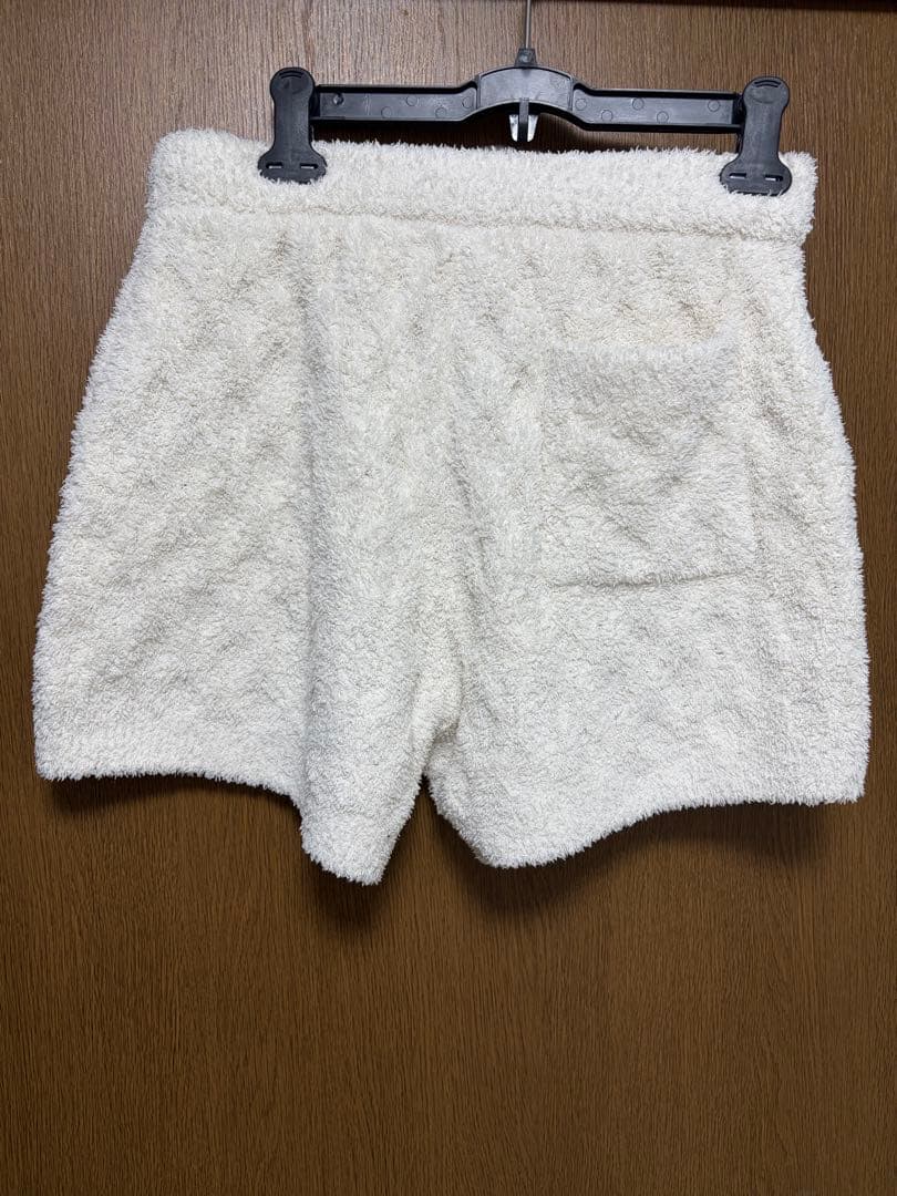 ジェラートピケ　ストロベリージャガードプルオーバー&ストロベリーショートパンツ