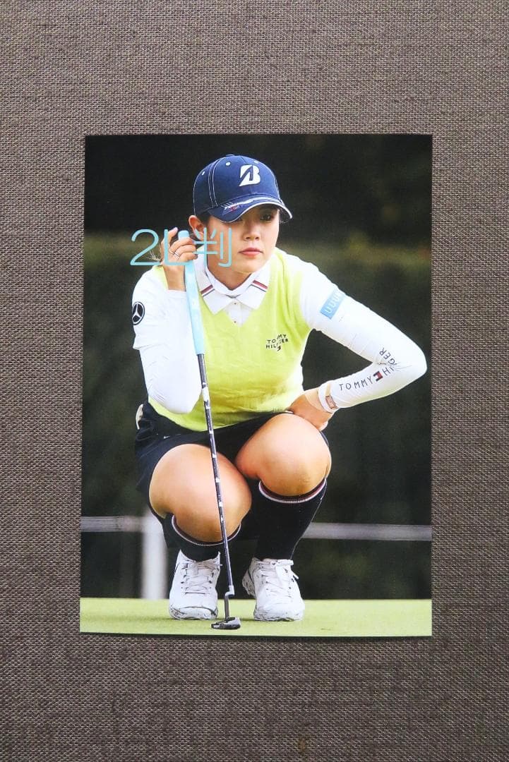 J ①