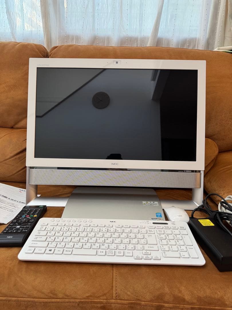 NEC PC-VN770RSW オールインワンPC