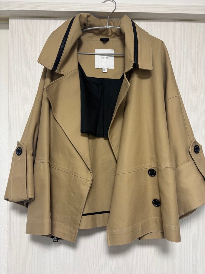 FORMOトレンチコートベージュジャケット フリーサイズ