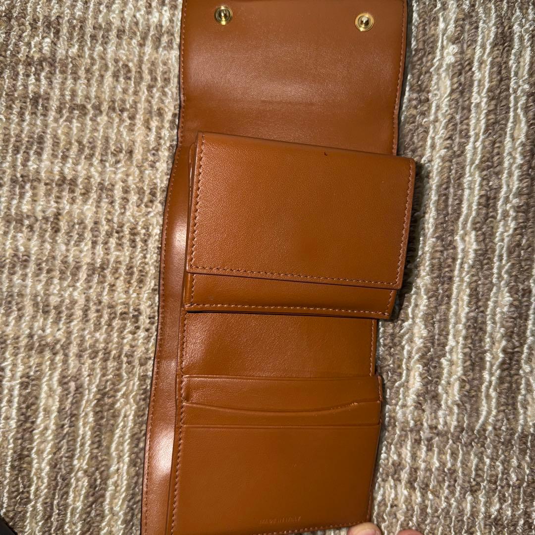 セリーヌ三つ折り財布　　　CELINE財布
