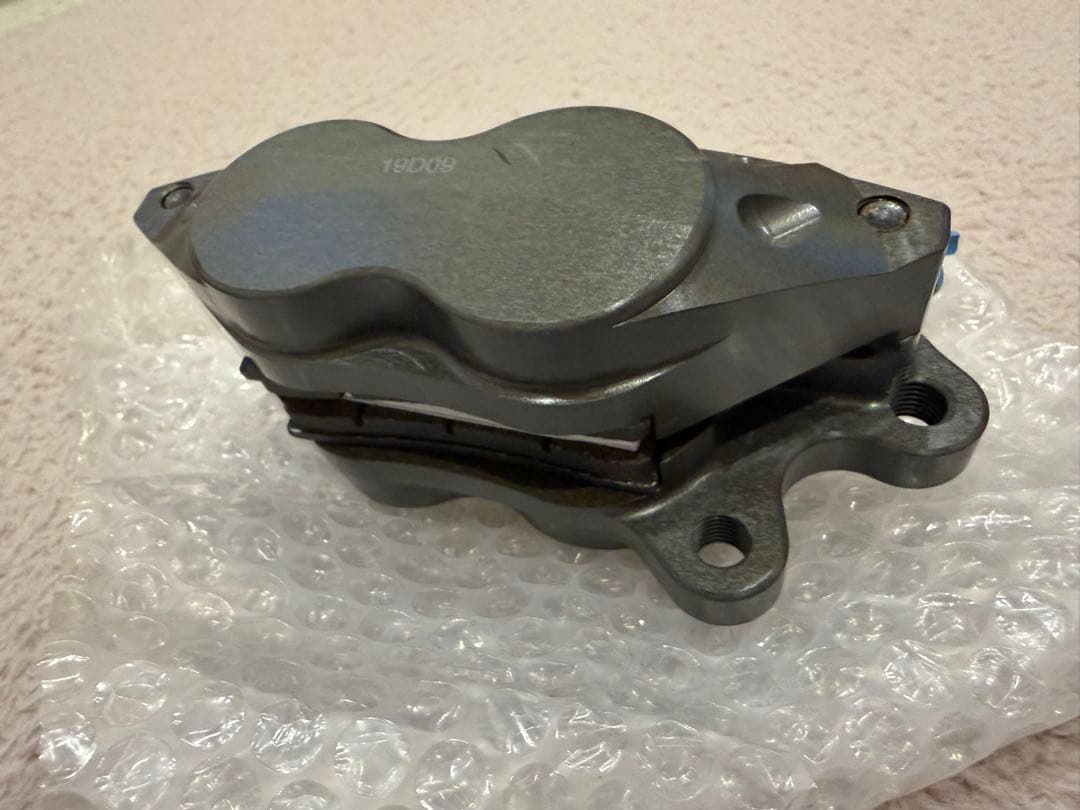 brembo ブレンボ　Axial CNCブレーキキャリパー4P 40mm
