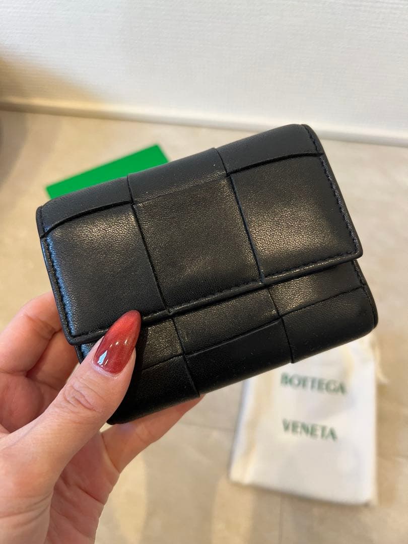 ボッテガ　コンパクト　ウォレット　BOTTEGA VENETA 三つ折財布 美品