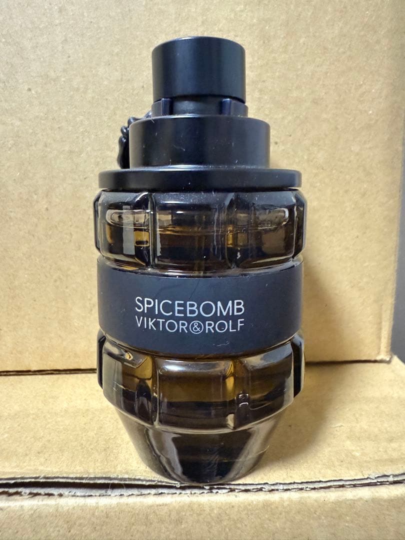 VIKTOR&ROLF SPICEBOMB オードトワレ 50ml