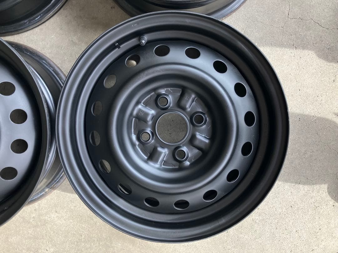 14インチ トヨタ純正 鉄ホイール 艶消し 中古
