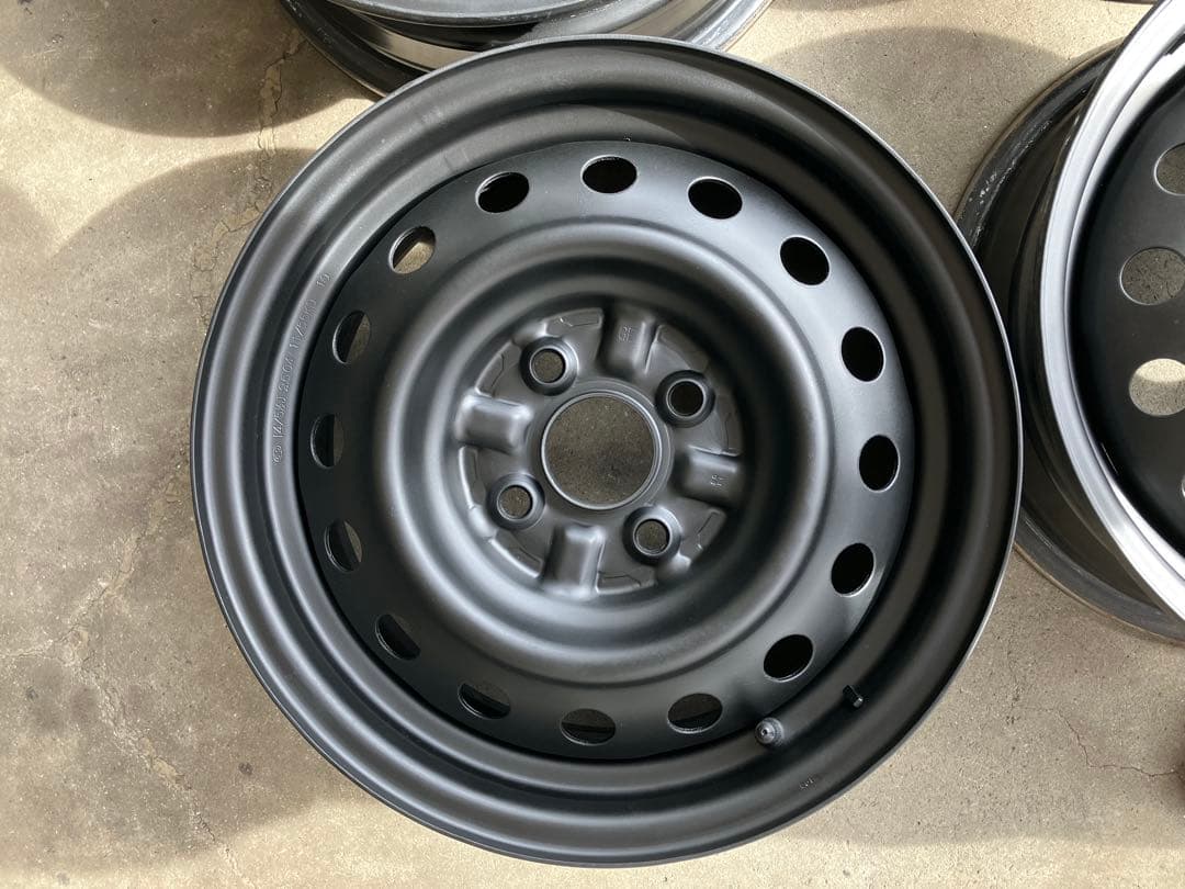 14インチ トヨタ純正 鉄ホイール 艶消し 中古