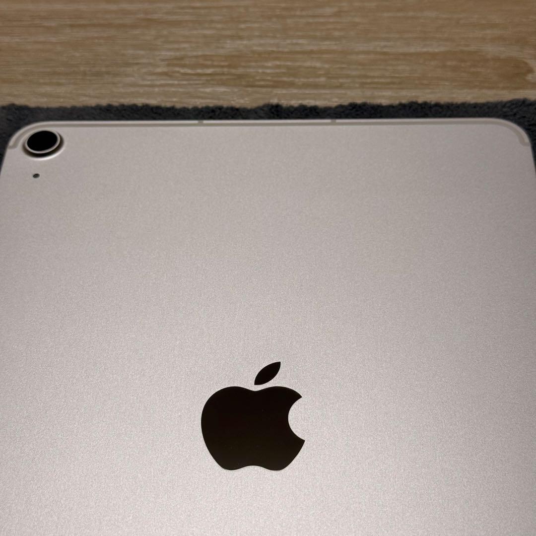 Apple iPad Air 第5世代 セルラーモデル スターライト 64GB