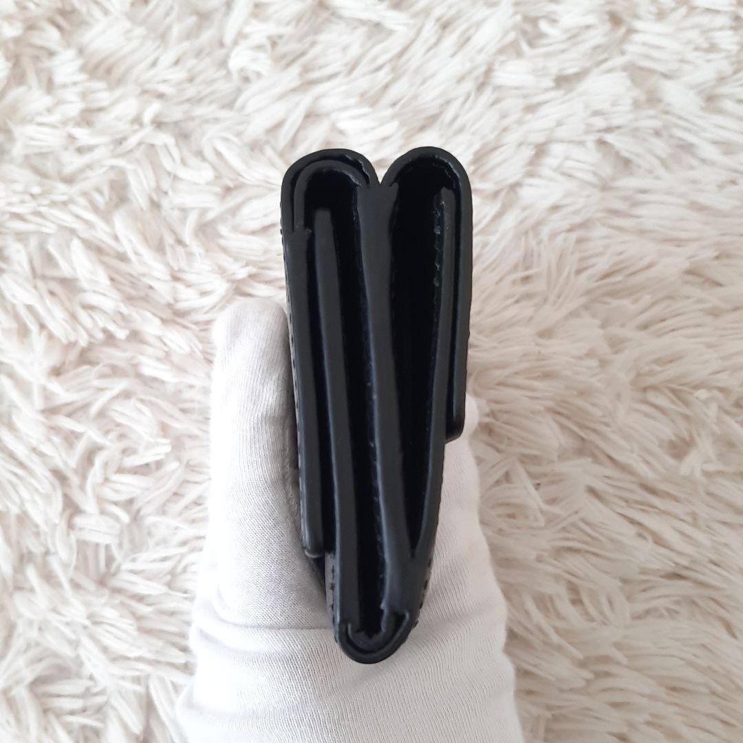 未使用品　ANYA HINDMARCH　アニヤハインドマーチ　三つ折り財布　黒