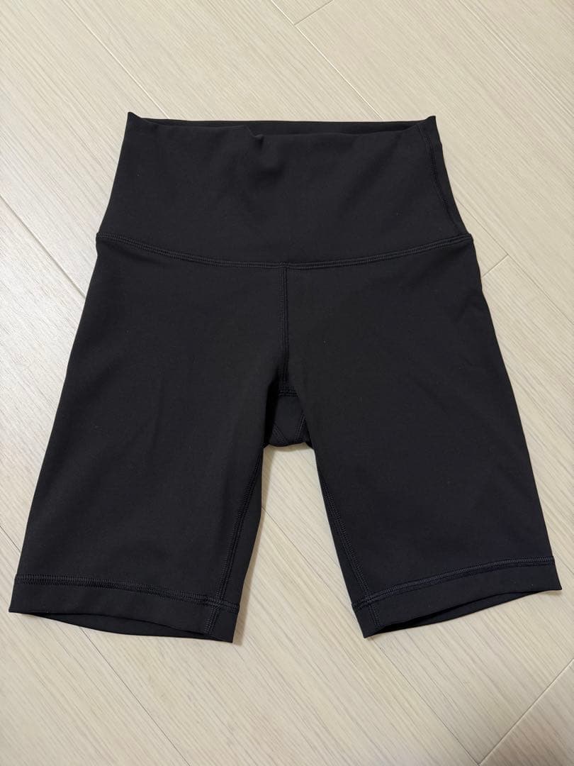 lululemon ルルレモン Short 4 ショートタイツS 美品