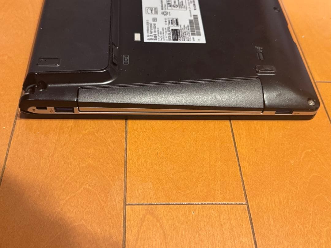 LIFEBOOK S938/S i5-8250U RAM8G ジャンク
