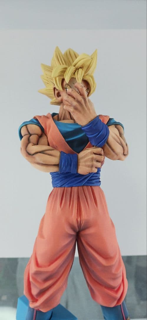 一番くじ ドラゴンボール メモリーズ A賞 超サイヤ人 孫悟空 リペイント品！