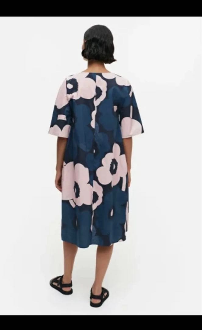 ✨近年✨marimekko Unikkoワンピース 半袖