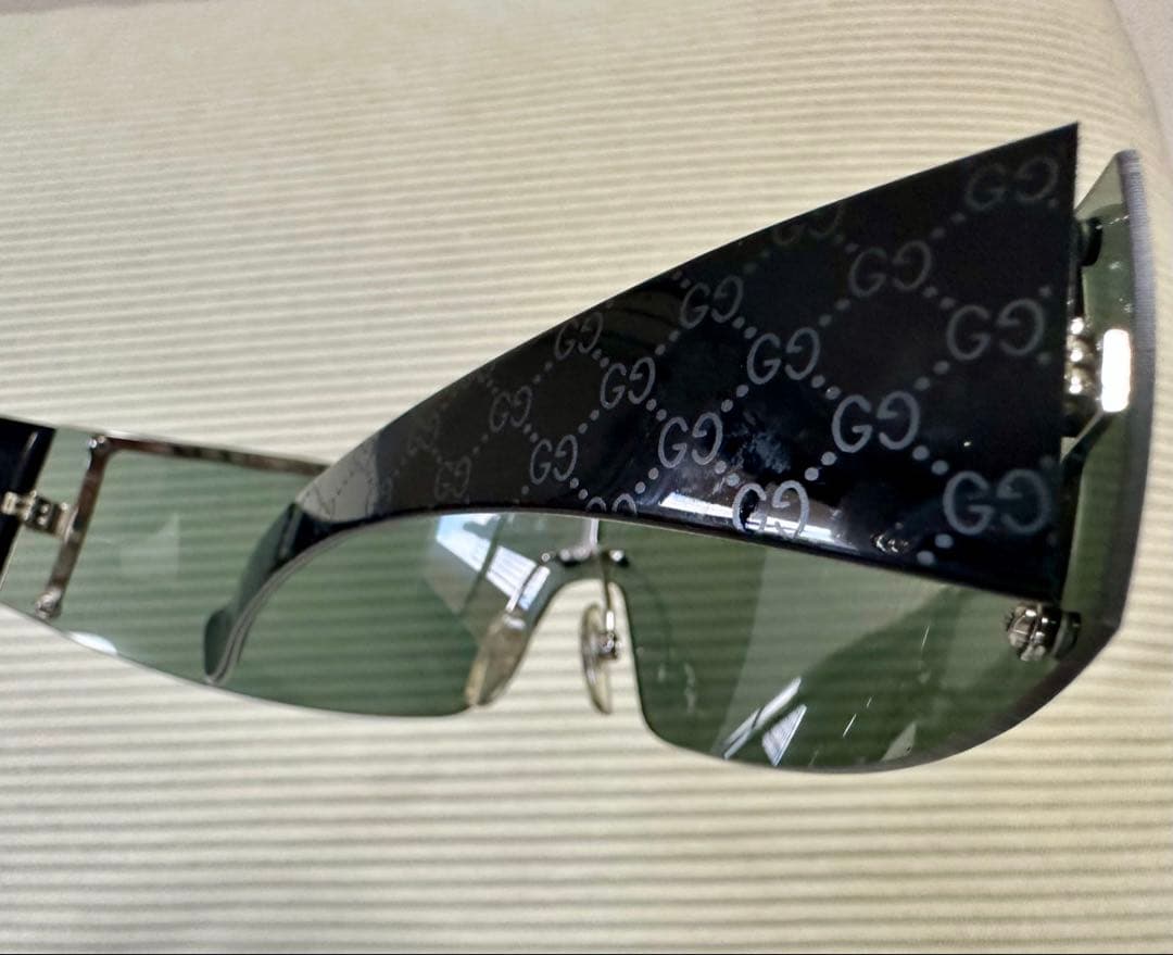 美品 GUCCI サングラス GG柄 ブラックスポーツ ユニセックス