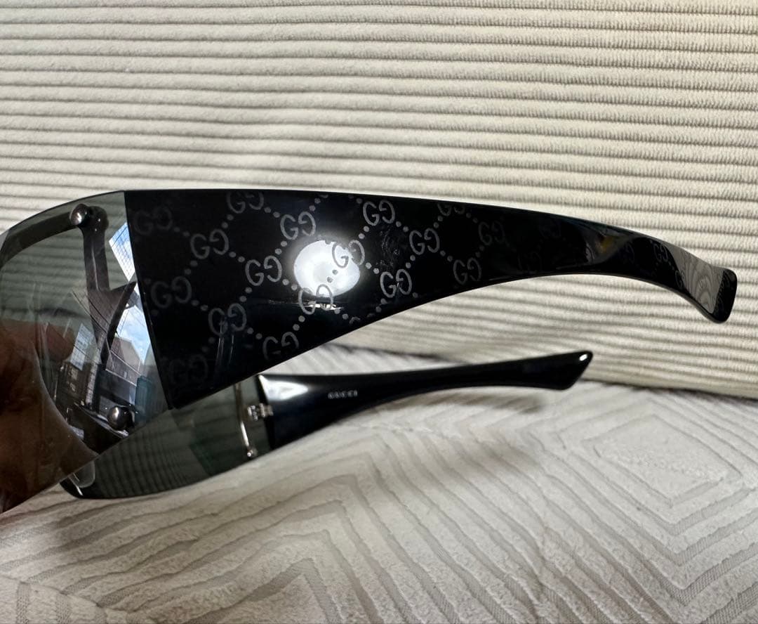 美品 GUCCI サングラス GG柄 ブラックスポーツ ユニセックス