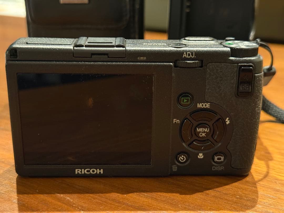 RICOH GR DIGITAL Ⅱ ケース 充電器付 シャッター回数1263