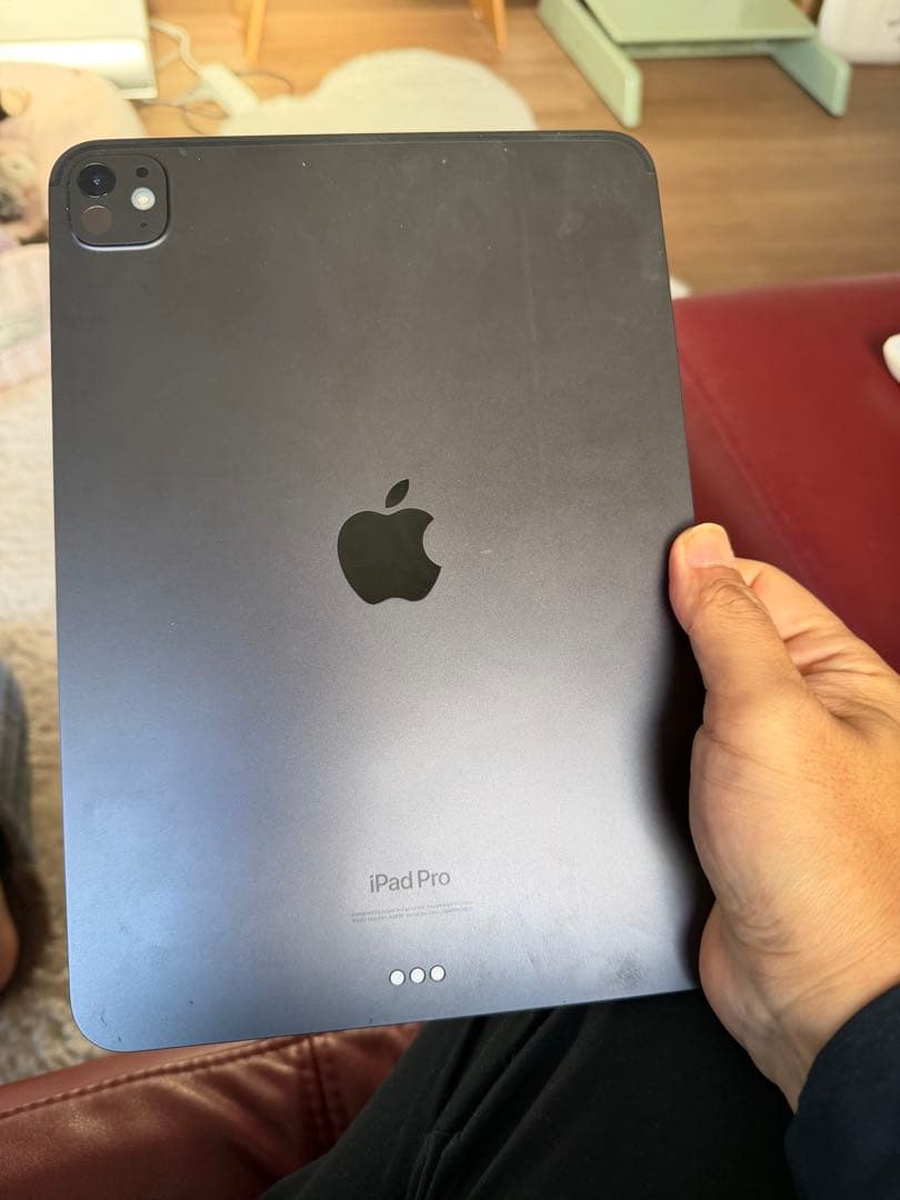 .*様 iPad Pro 11インチ M4[256GB] Wi-Fiモデル ブラ