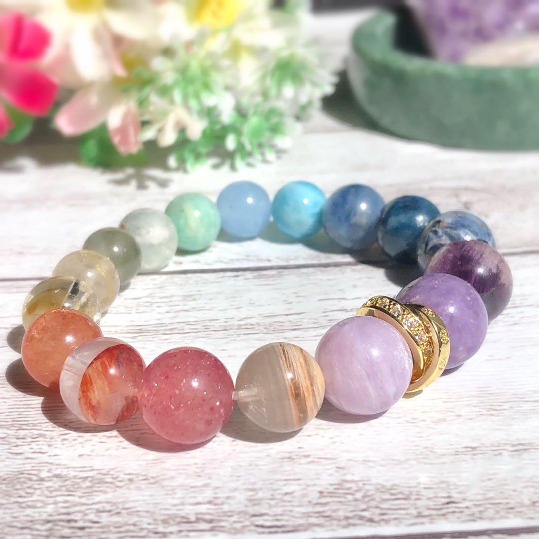 レインボー✨天然石✨デザインブレスレット
