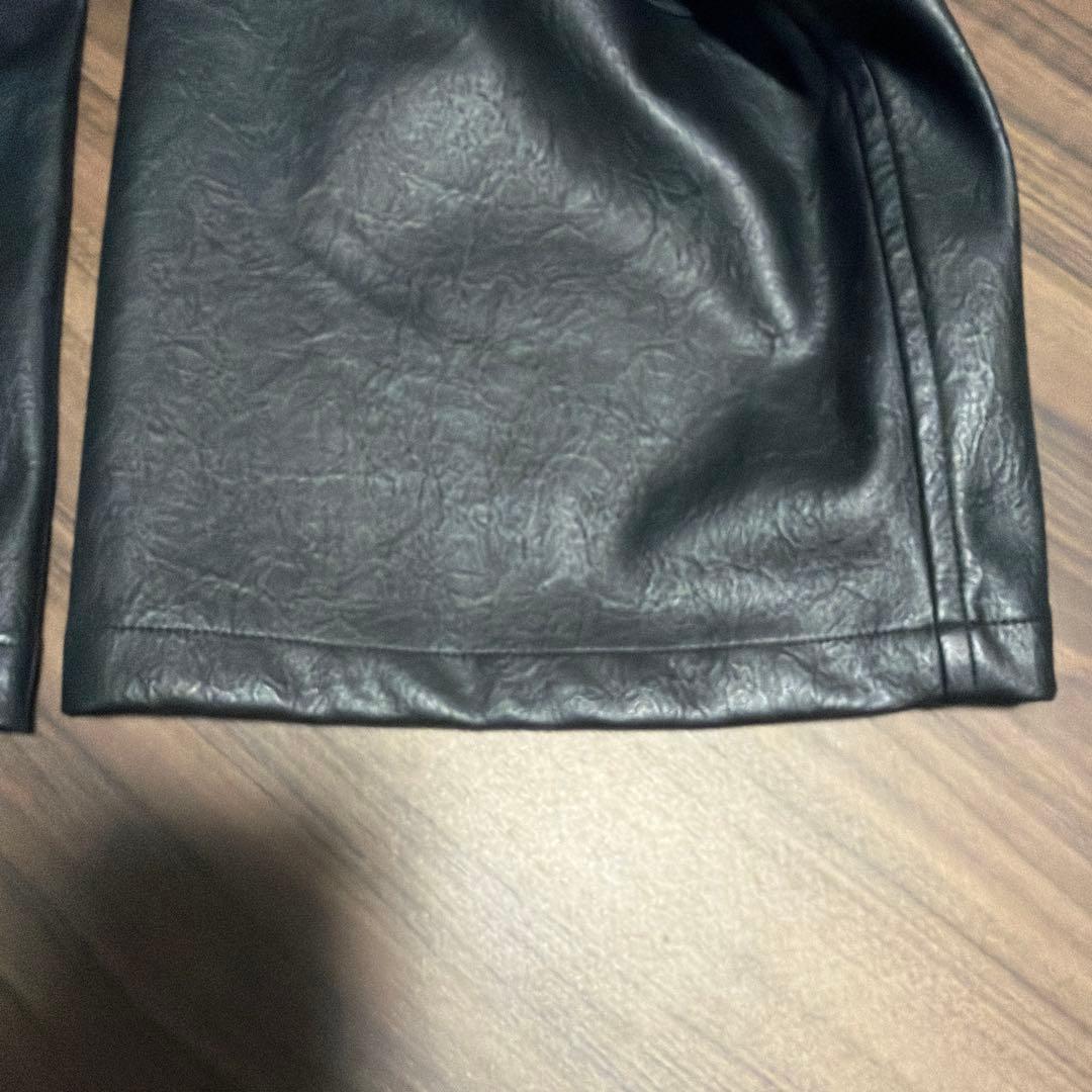 OPENING ACTユーズド加工エフェクトレザーカーゴパンツ