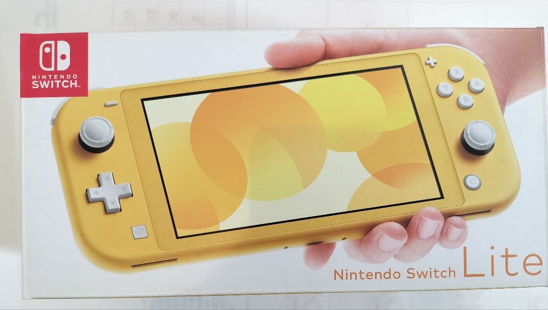 Nintendo Switch Lite イエロー 本体　箱・SDカード付き