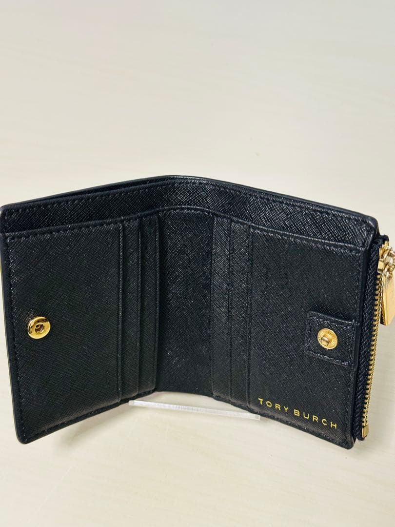 美品　Tory Burch ブラック 二つ折り財布
