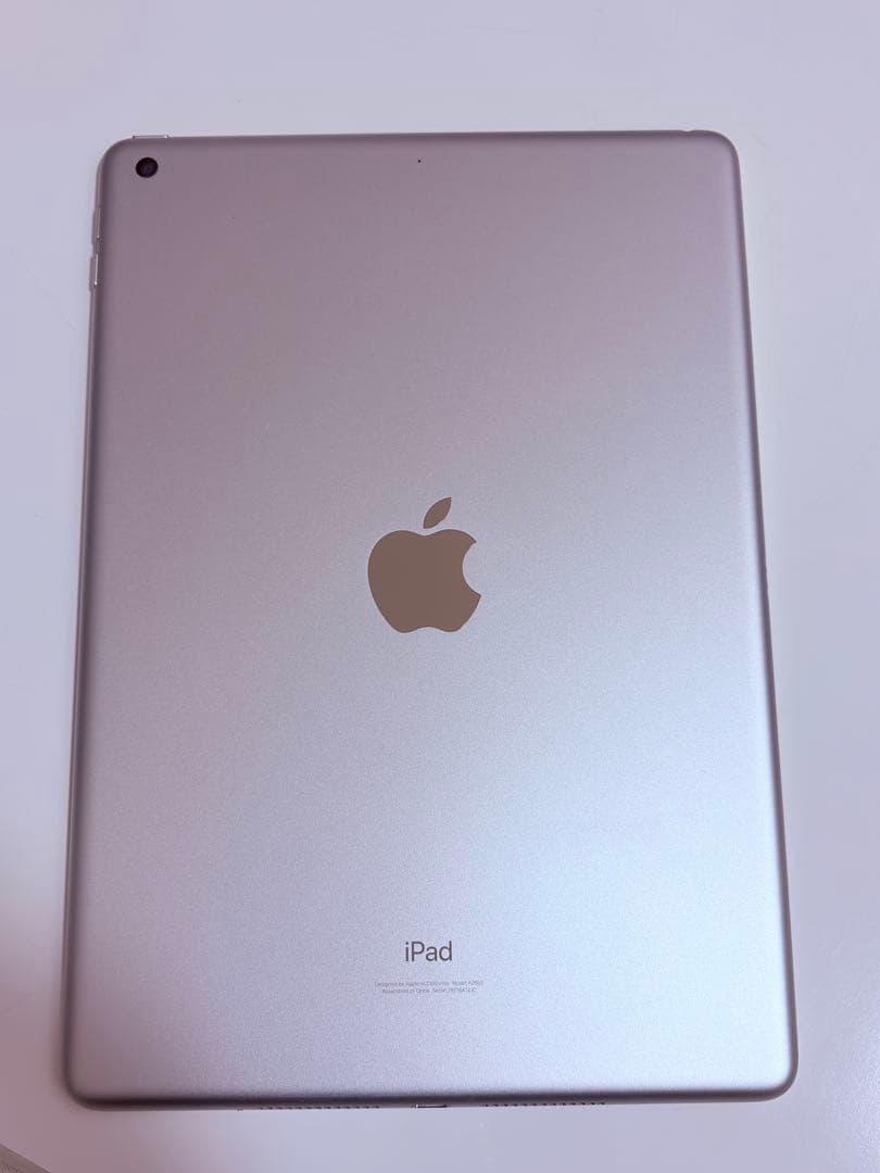 【ネオさん専用】Apple iPad シルバー 64GB
