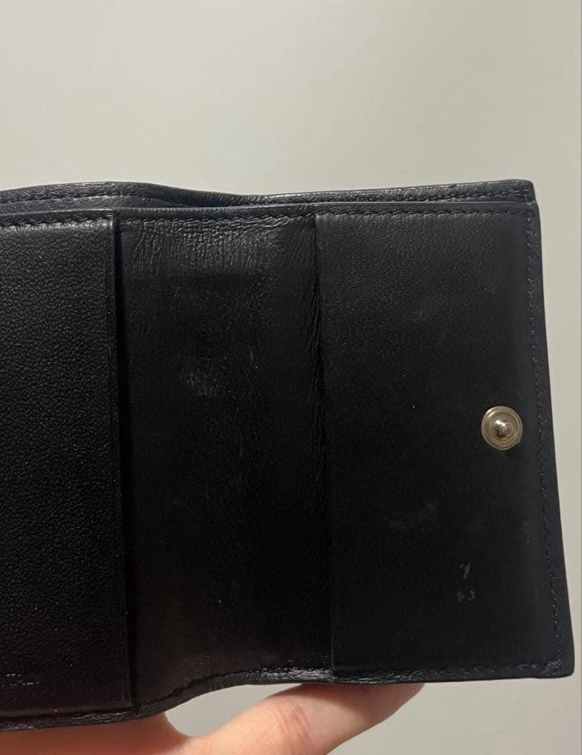 MARNI 三つ折り財布 メンディング刺繍 ブラック