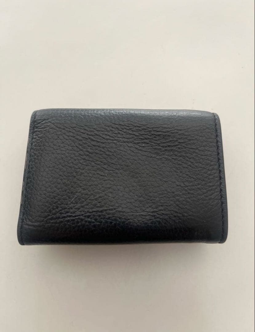 MARNI 三つ折り財布 メンディング刺繍 ブラック