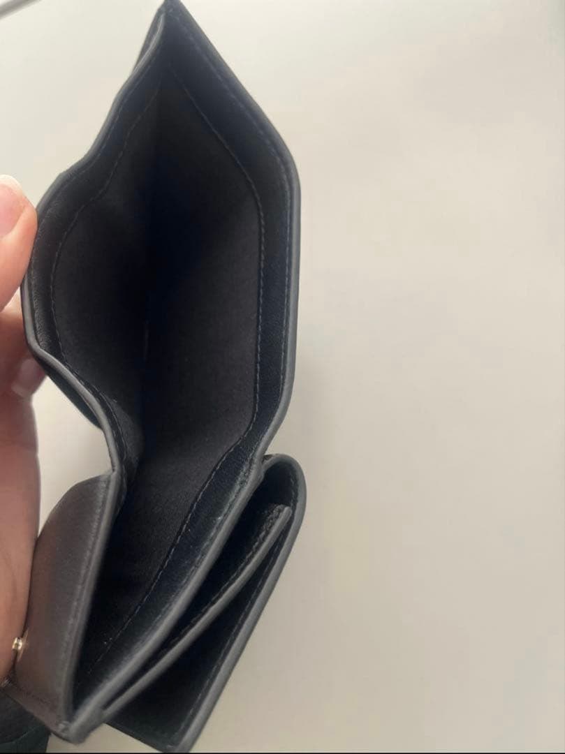 MARNI 三つ折り財布 メンディング刺繍 ブラック