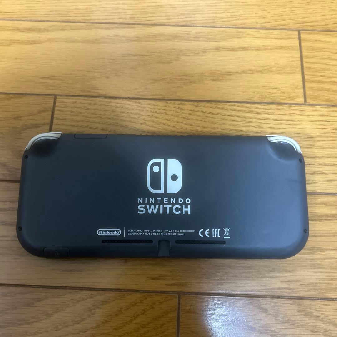 任天堂switch right