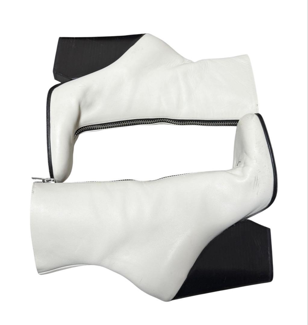 CELINE レザー　ジップブーツ　ホワイト
