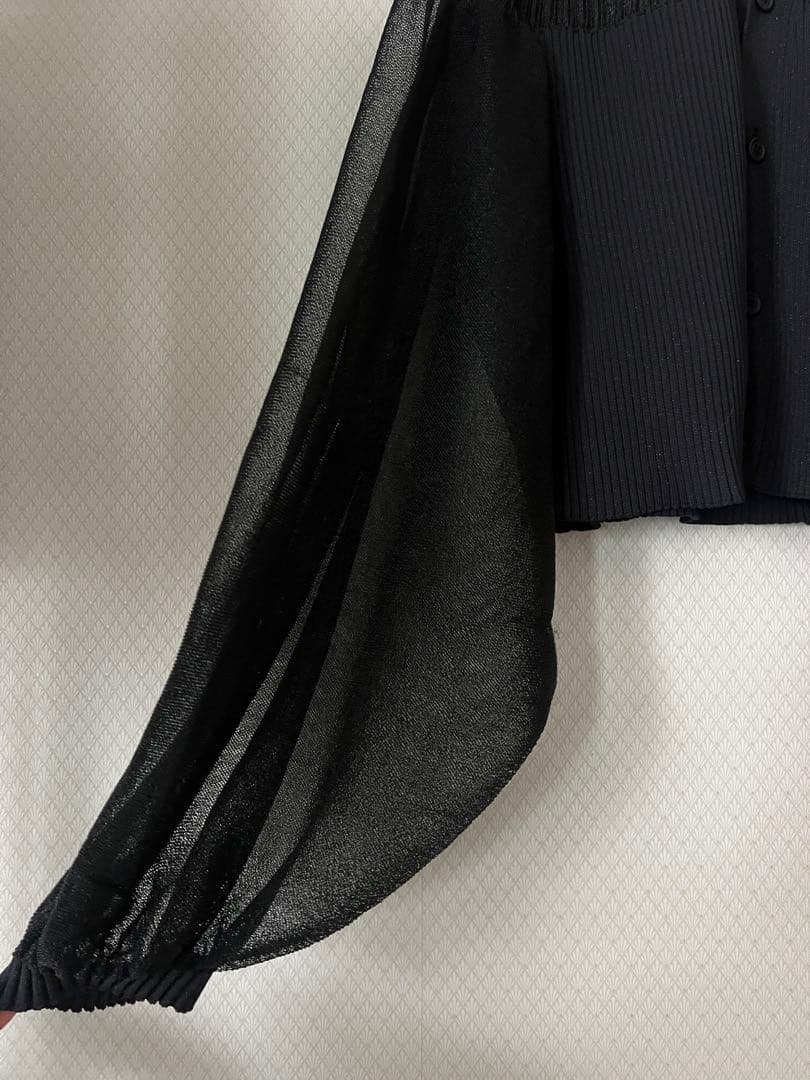 CFCL FLUTED LUCENTグリッターパフスリーブカーディガンサンプル品