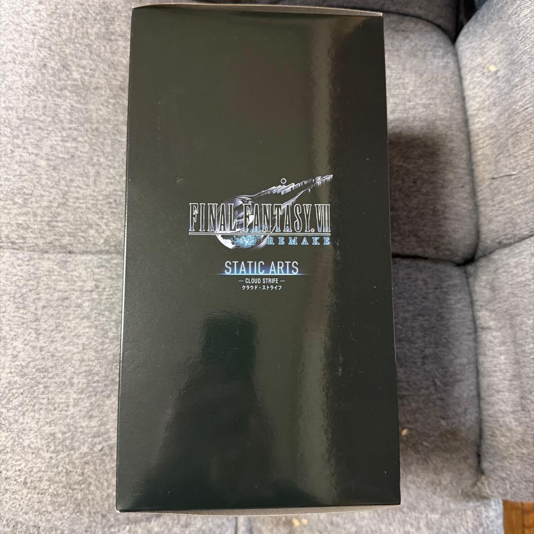 FINAL FANTASY VII REMAKE クラウド・ストライフ 特典付